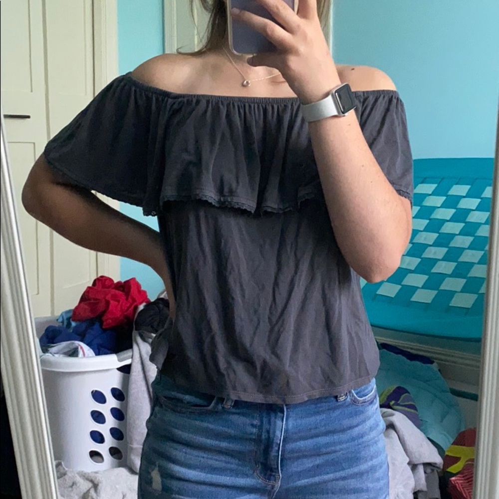 AMERICAN EAGLE OFF THE SHOULDER SHIRT